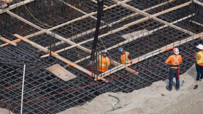 Foundation construction by the US labour